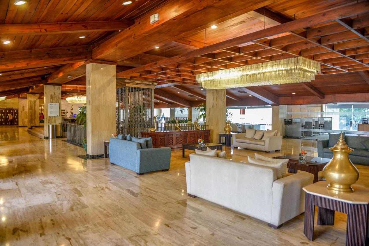 Dominican Fiesta Hotel Santo Domingo Ngoại thất bức ảnh Lobby
