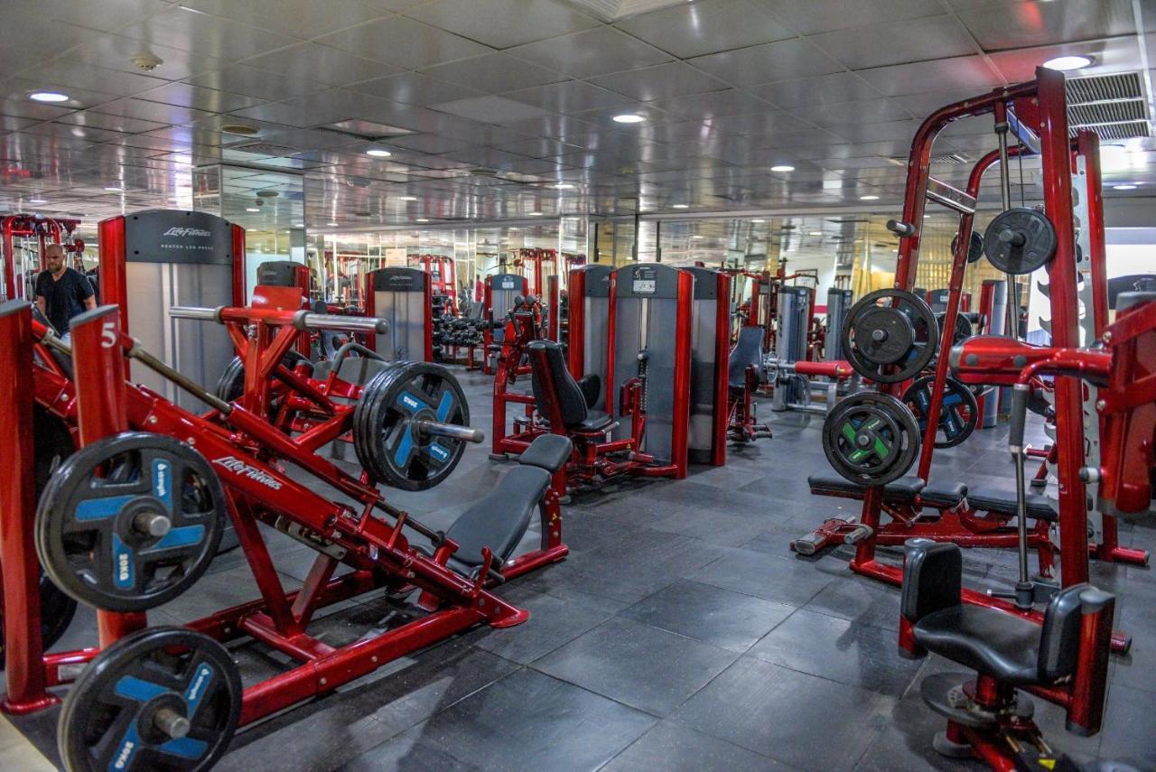 Dominican Fiesta Hotel Santo Domingo Ngoại thất bức ảnh The gym at the hotel