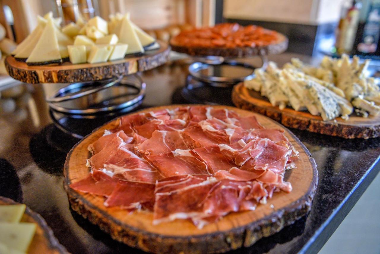 Dominican Fiesta Hotel Santo Domingo Ngoại thất bức ảnh Prosciutto